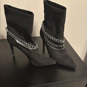 Black Chain-Embellished Women's Boots